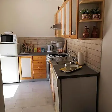 Ξενοδοχείο Milica 3*